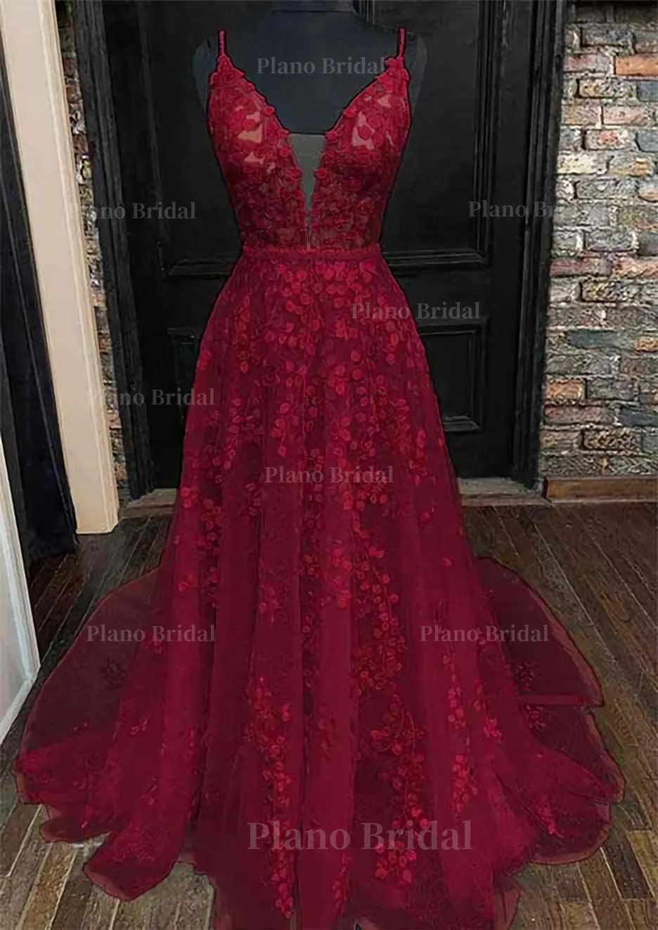 A-line V Neck Sleeveless Lace Court Train Prom Dress With Pleated