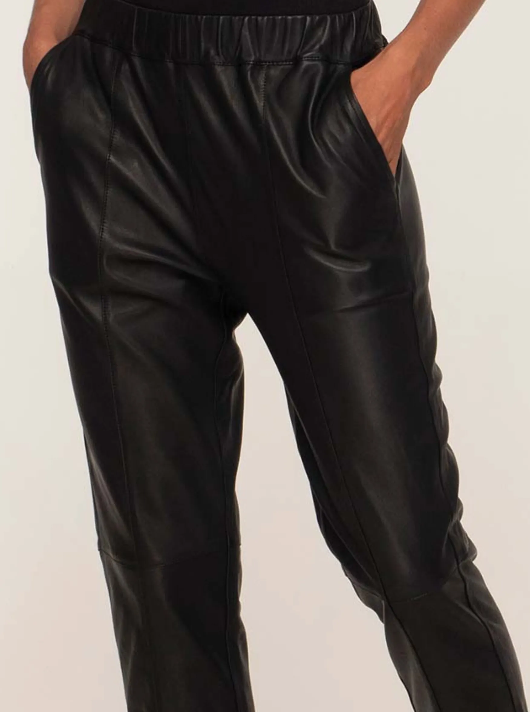 BIANCA LEATHER JOGGER - BLACK