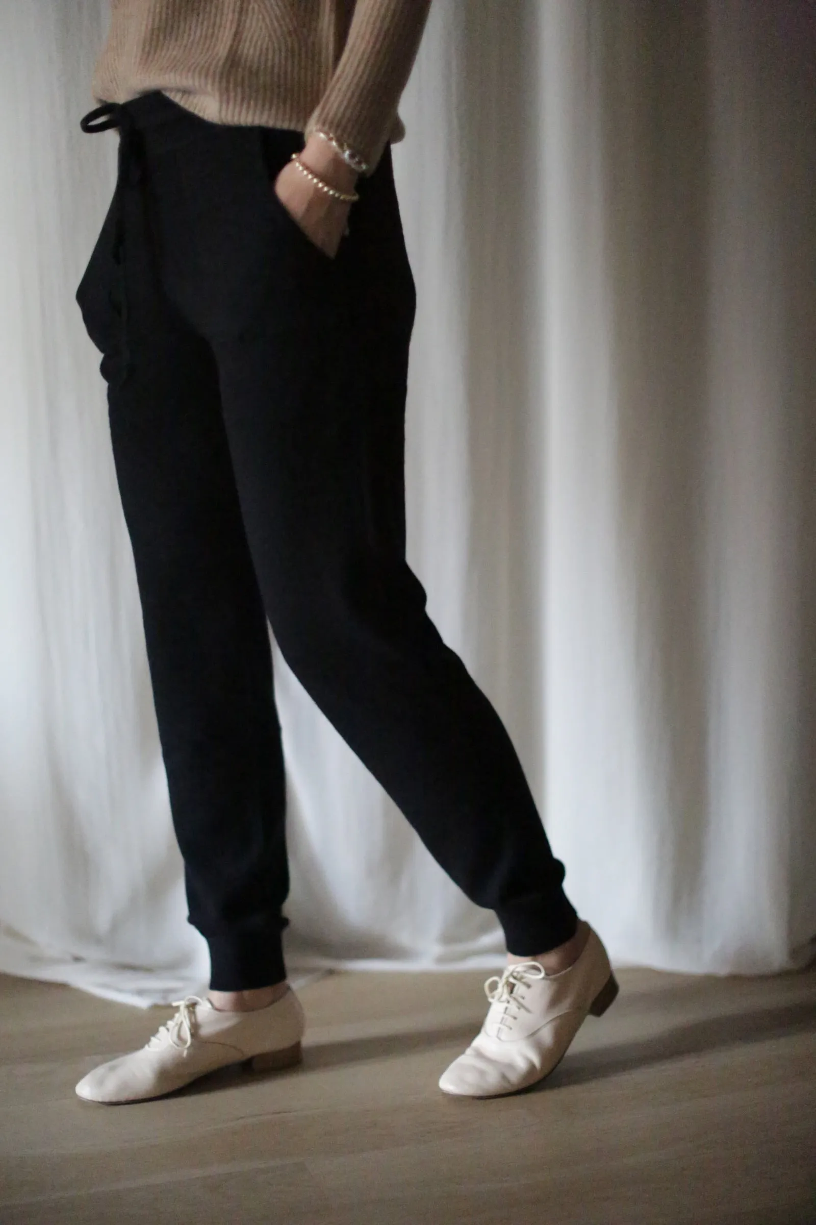 Cashmere Joggers