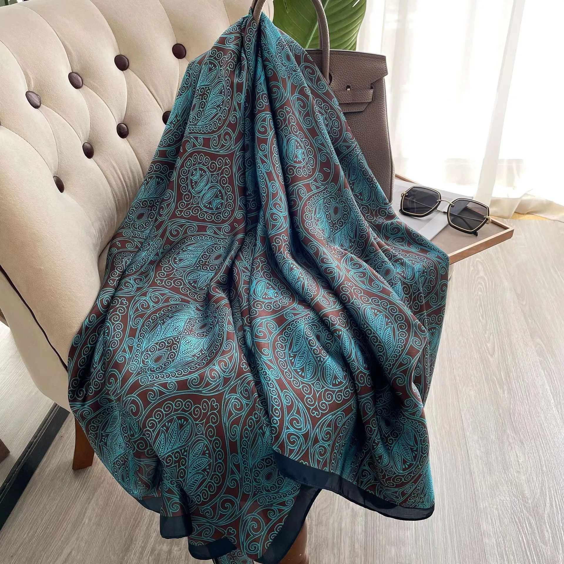 Designer Silk Scarf Female Foulard Bandana Long Shawls Wraps Winter Neck Scarves Pashmina Lady Hijab Luxury New