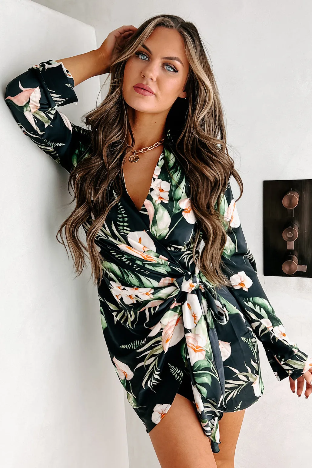 Dreaming Of Sunny Days Tropical Print Wrap Dress (Black)