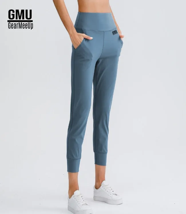 High-Waisted Pause Relaxed Jogger