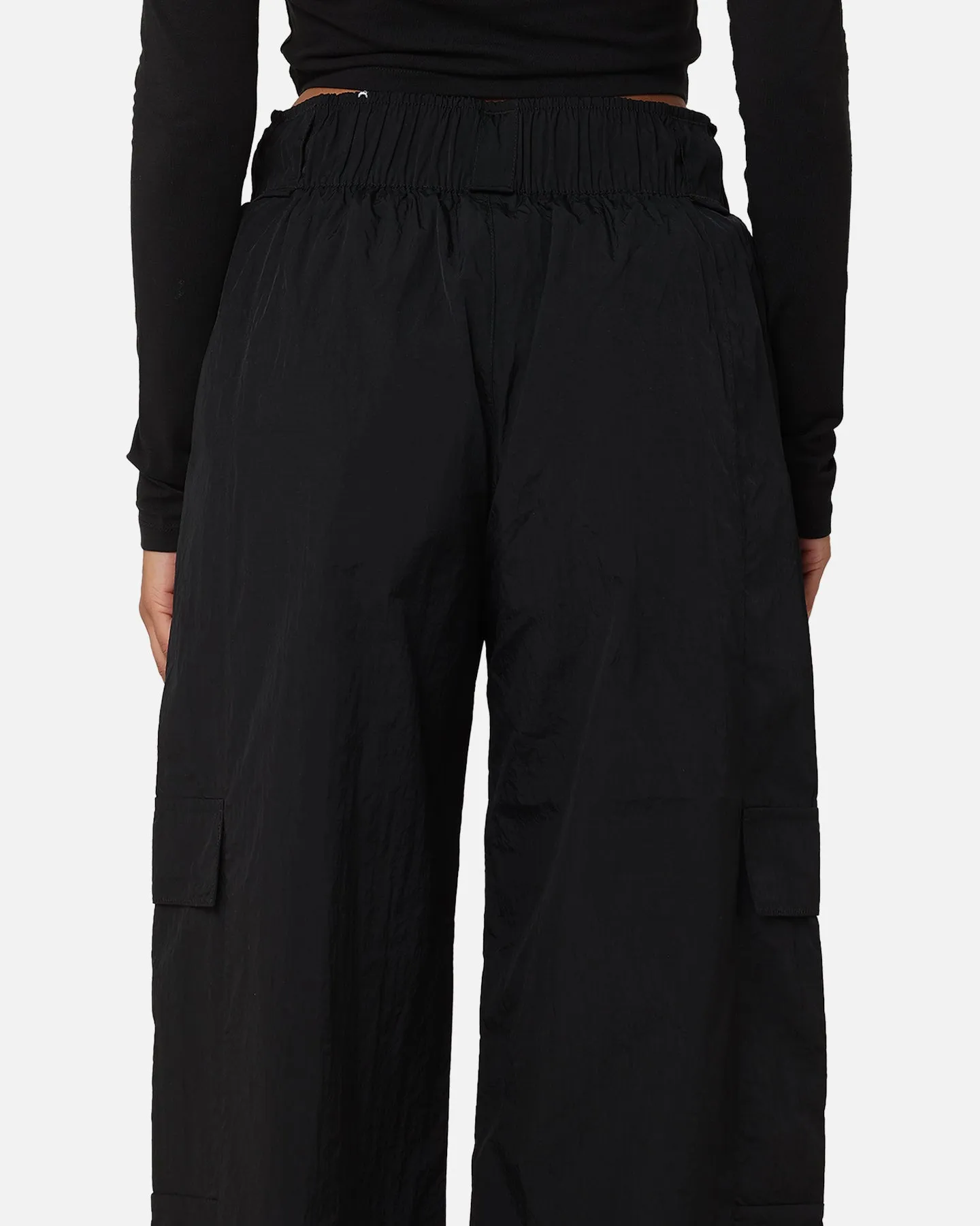 Nike Women's Sportswear High Waisted Woven Cargo Pants Black/White