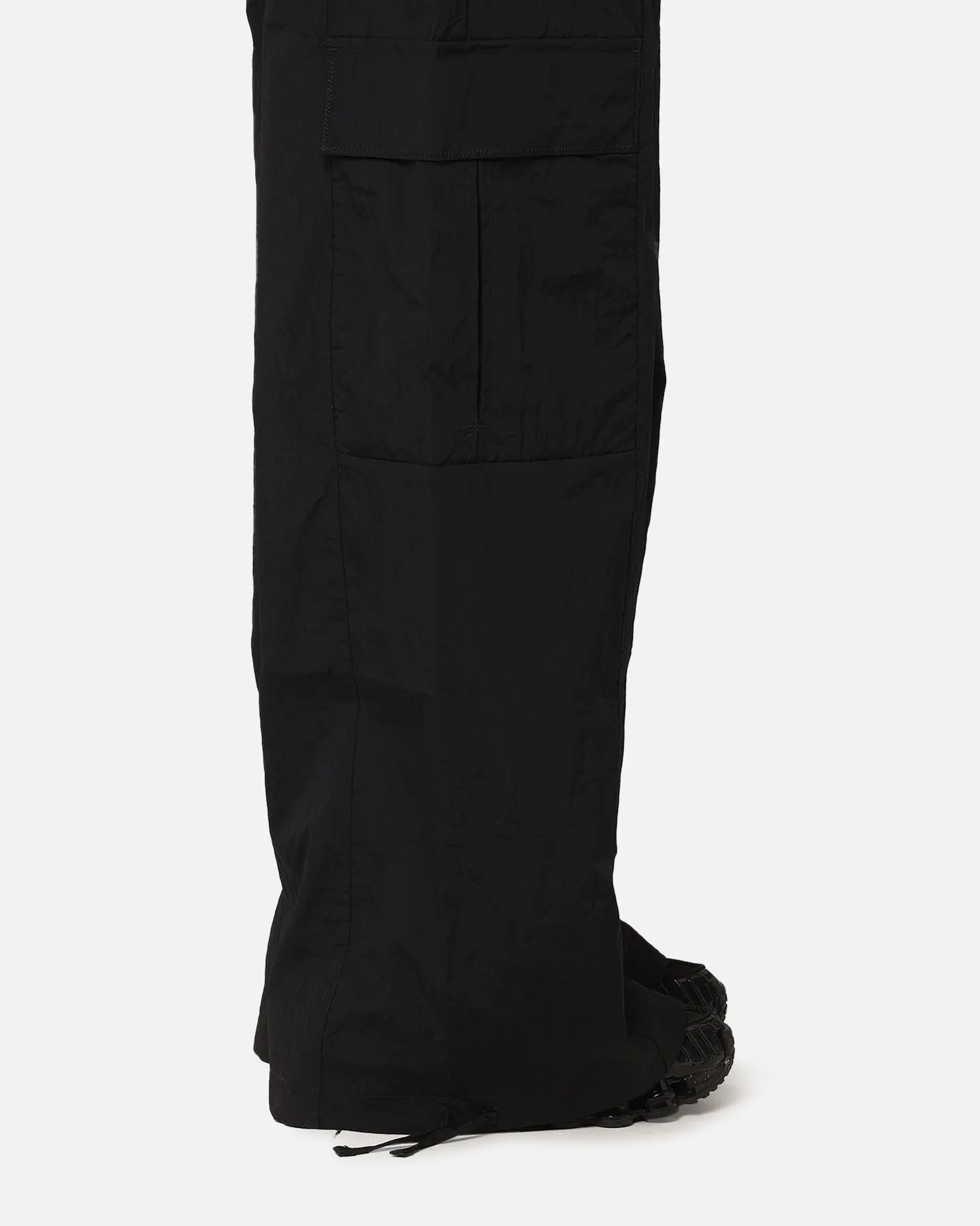 Nike Women's Sportswear High Waisted Woven Cargo Pants Black/White