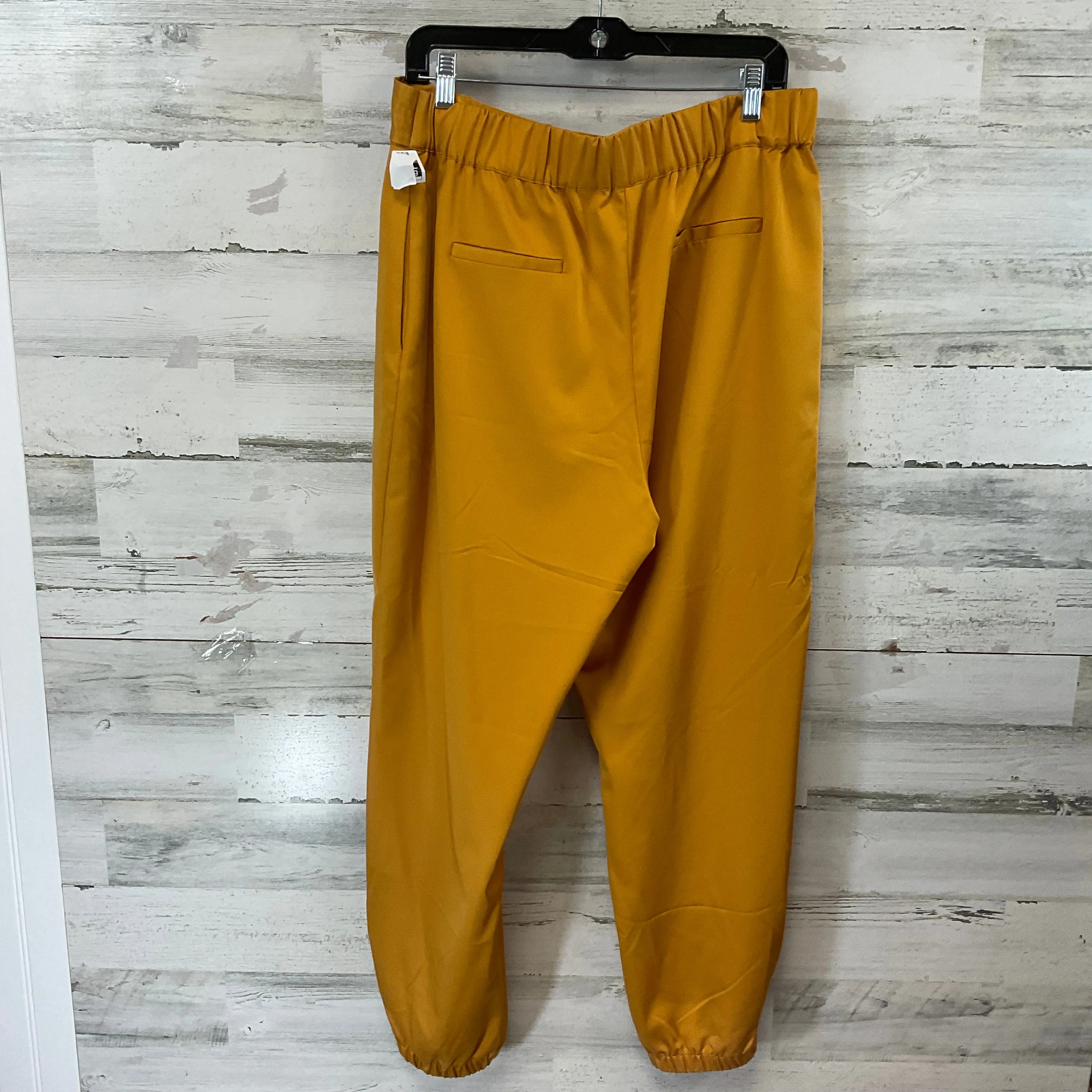 Pants Joggers By Antonio Melani In Gold, Size: 14