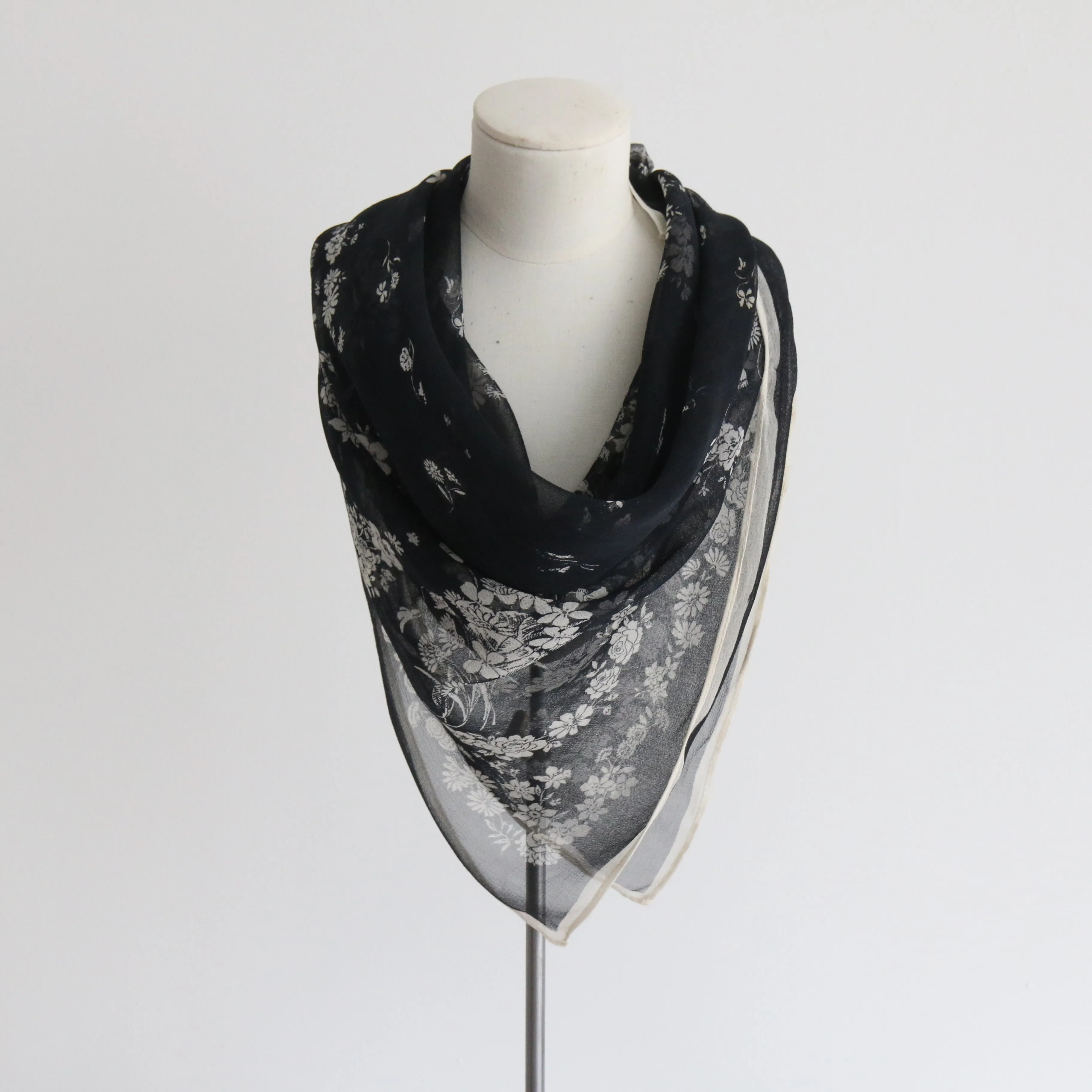 "Monochrome Wildflowers" Vintage 1940's Crepe Silk Monochrome Floral Scarf