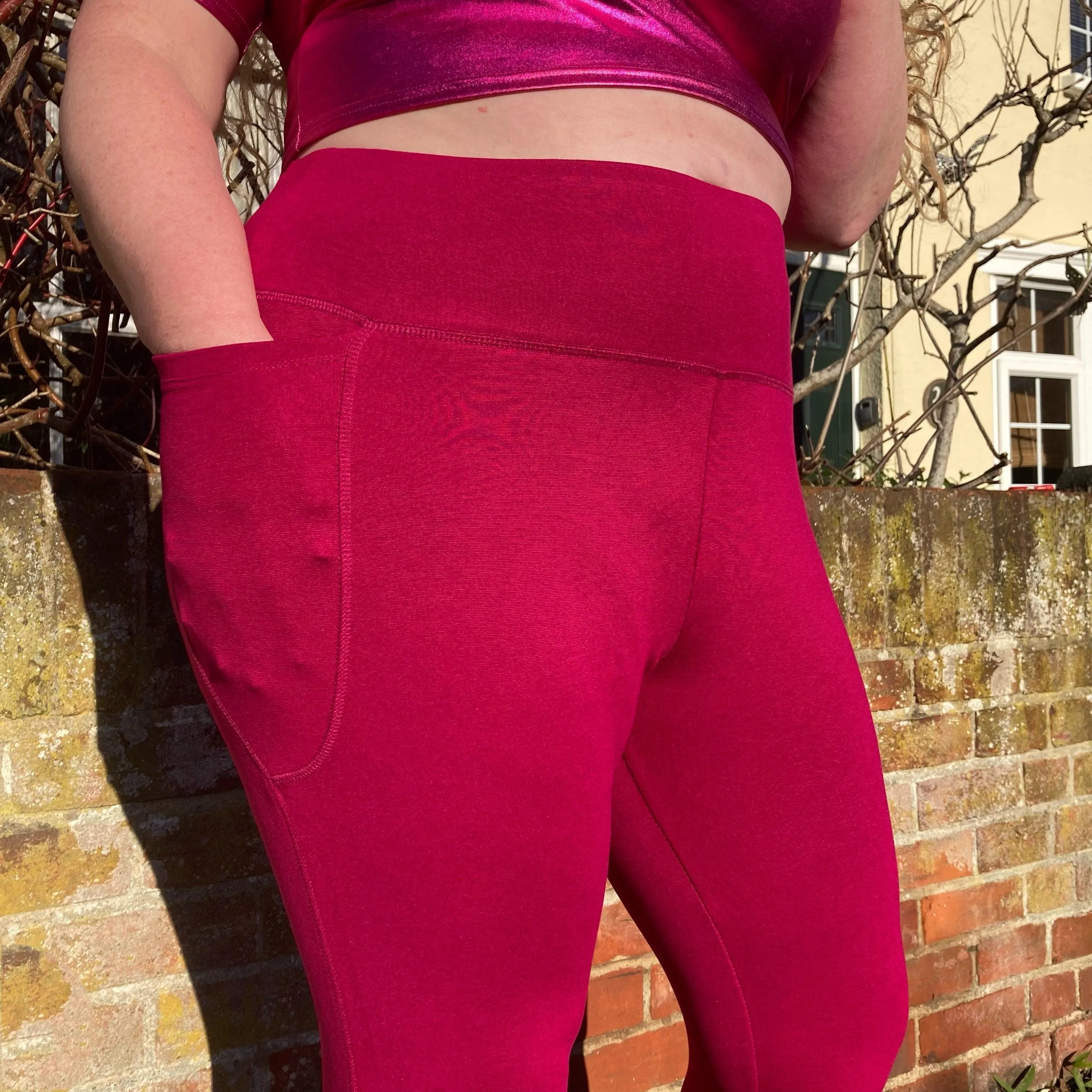 Short Squat Proof Leggings