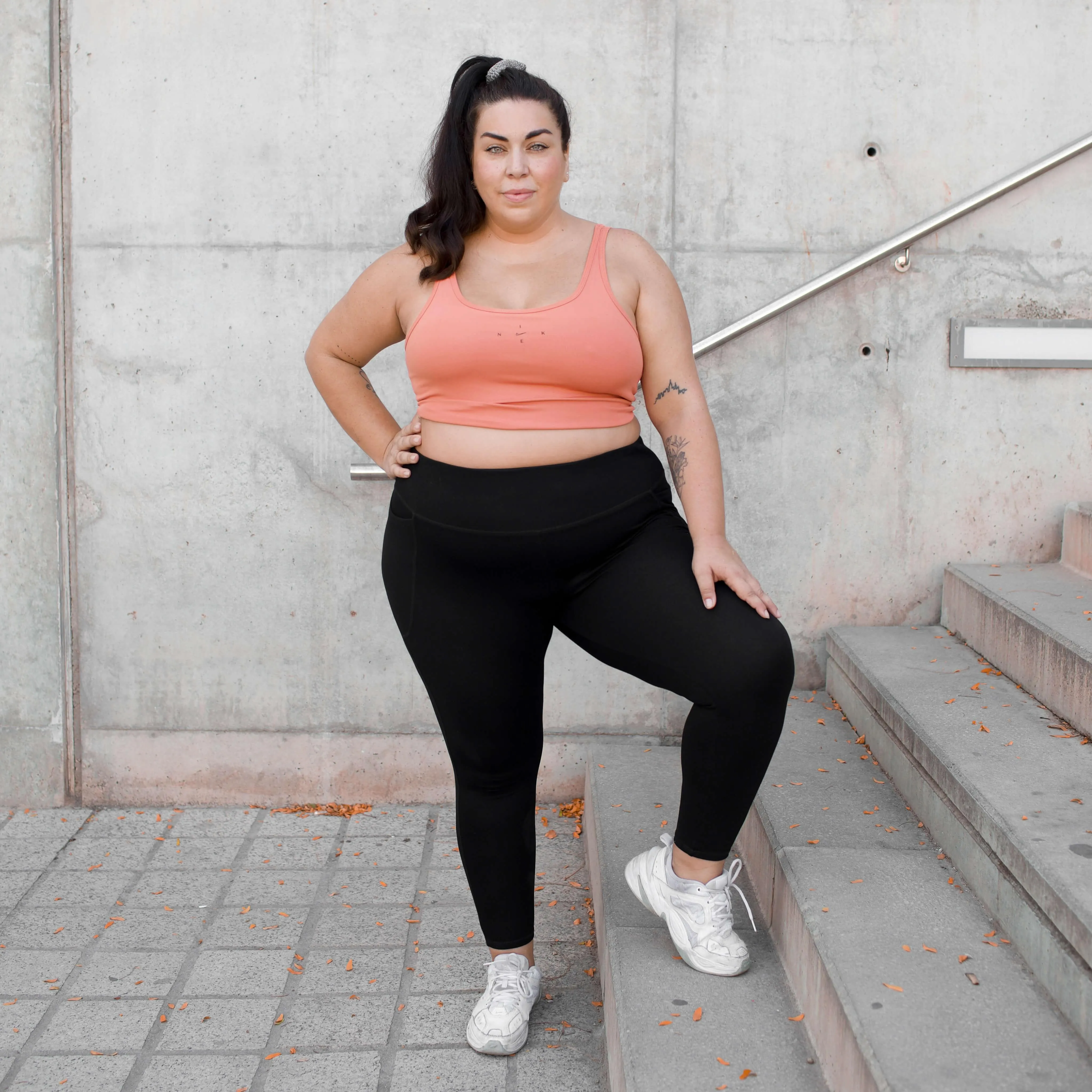 Short Squat Proof Leggings