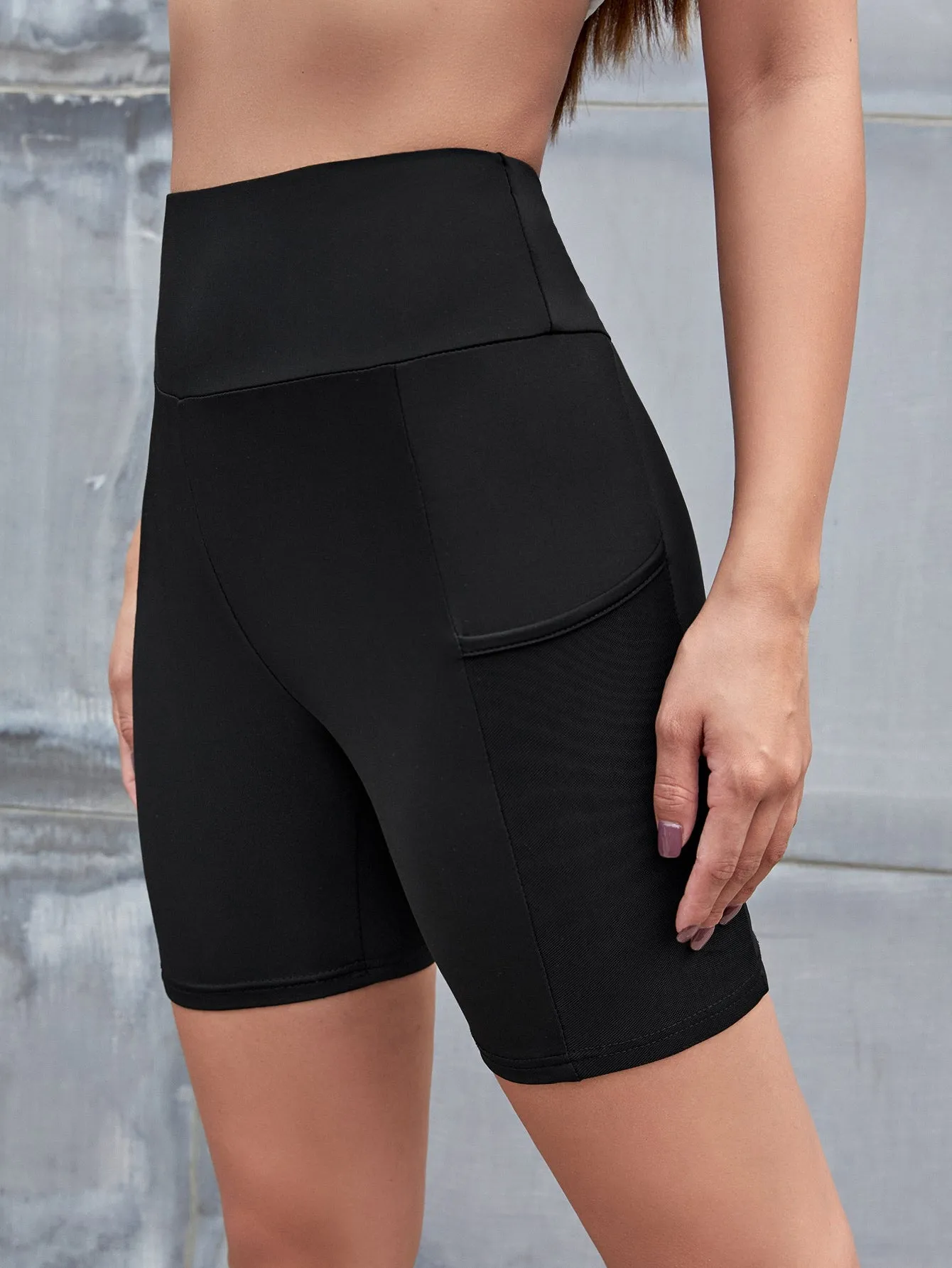 Sporty Plain Pocket Short Women Leggings