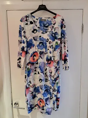 Stretch flowery dress