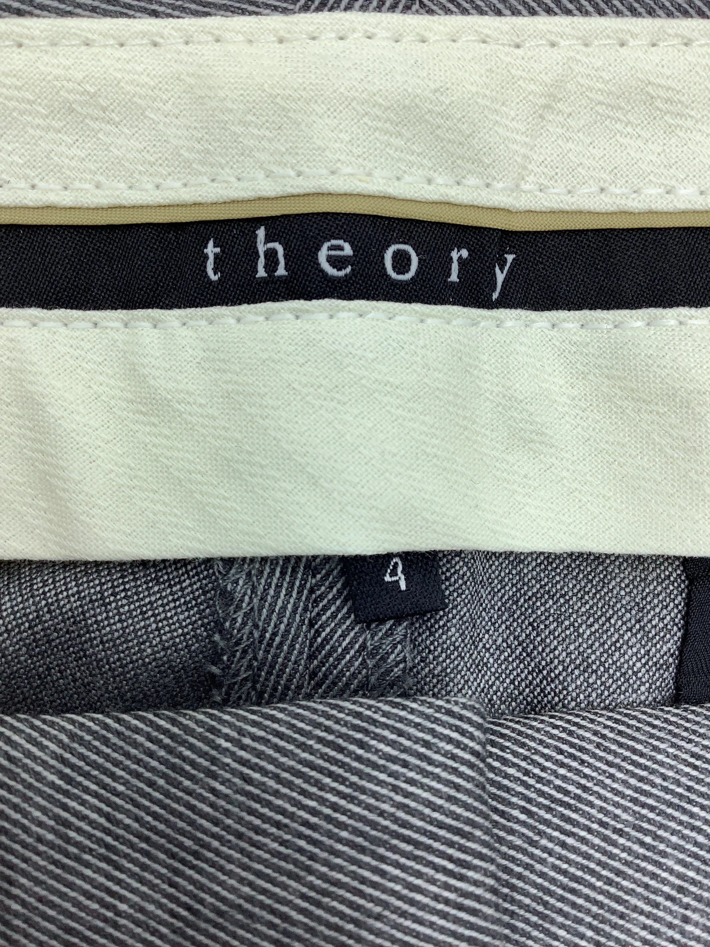 Theory Dress Pants Grey Size: 4