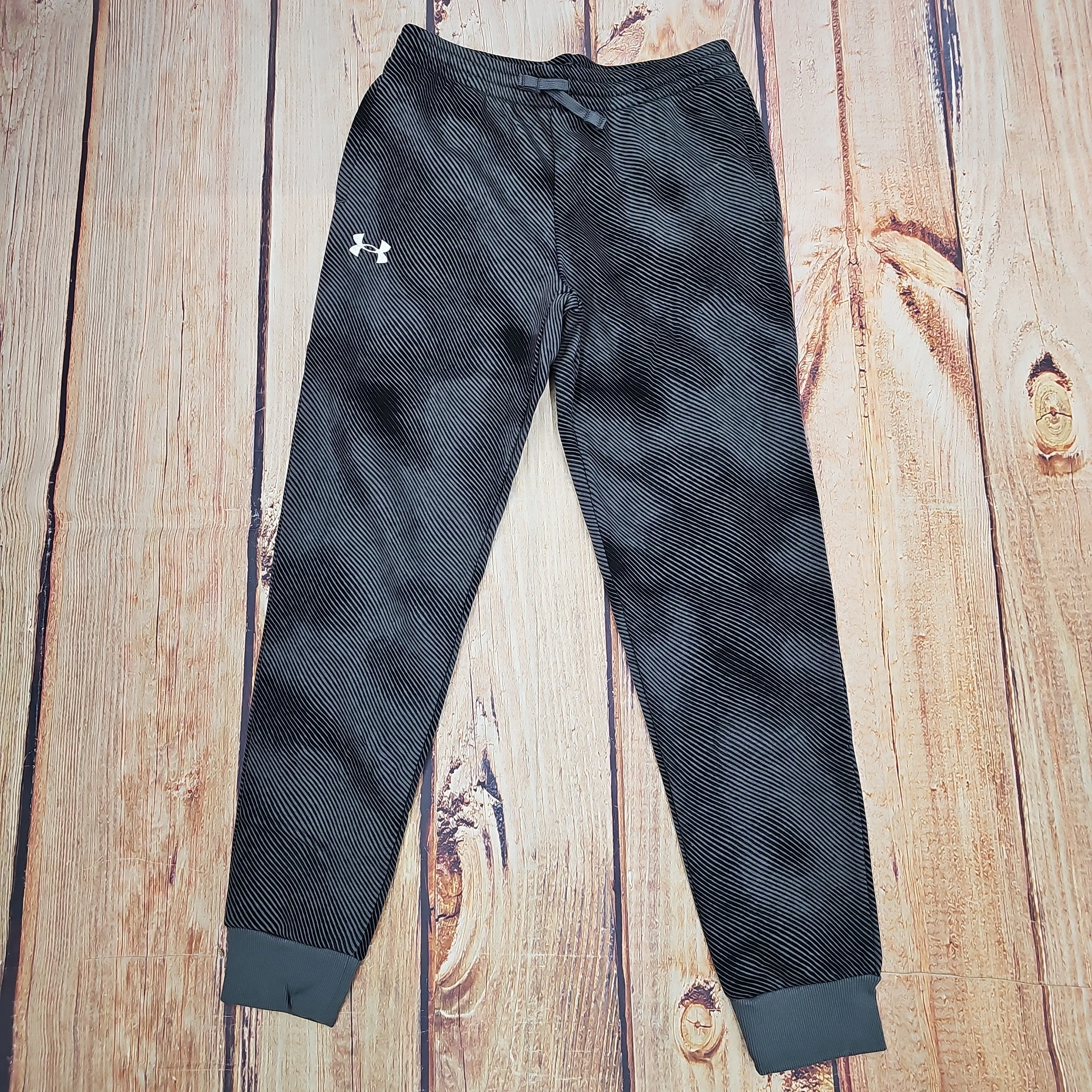 UA RIVAL FLEECE PRINTED JOGGERS 1379790001