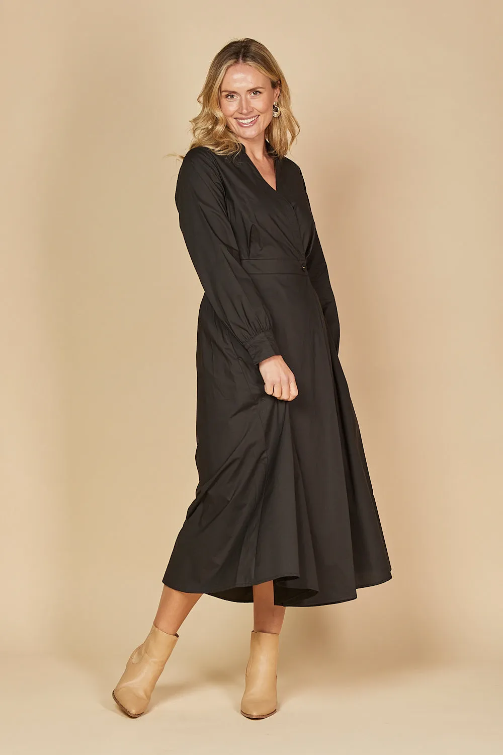 Wendy Poplin Wrap Dress in Black