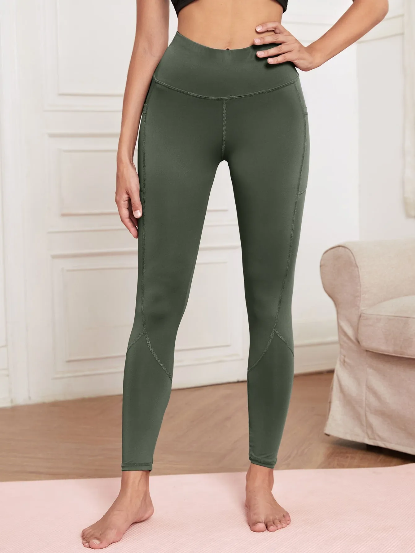 Wide Band Waist Sports Leggings With Phone Pocket