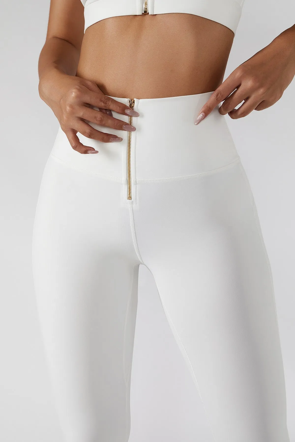 Zip Front Booty Contour Leggings